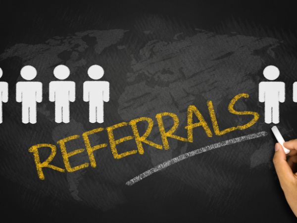 Referral dalam Bisnis MLM: Pengertian, Peran, dan Manfaat