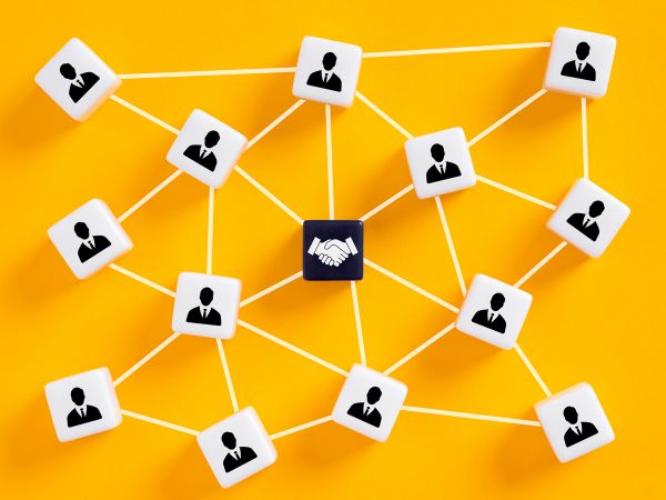 Sistem Binary pada MLM: Konsep, Kelebihan, dan Kekurangan